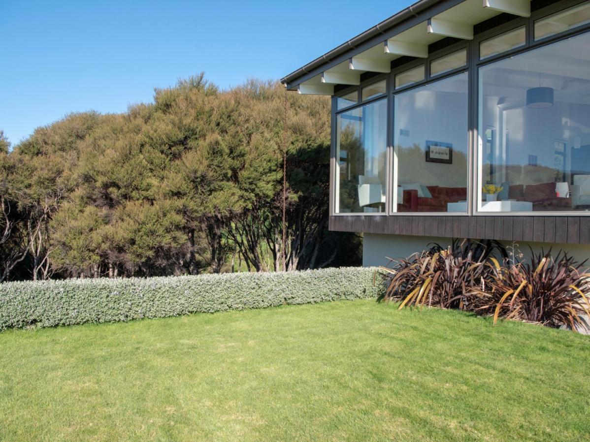 Kotare Point Paradise - Akaroa Holiday Home Dış mekan fotoğraf